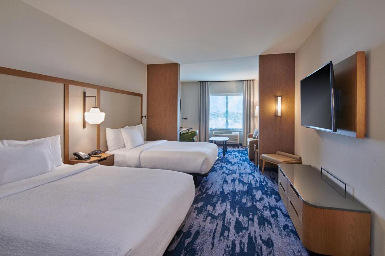 Fairfield Inn & Suites By Marriott Chicago O'Hare ديس بلينز المظهر الخارجي الصورة